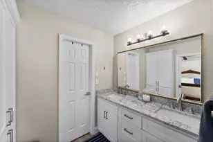 28814 Holly Hill Dr, Shenandoah, TX 77381 - Photo 29