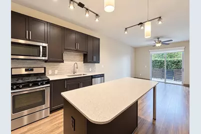 10402 Town and Country Way #119, Houston, TX 77024 - Photo 3