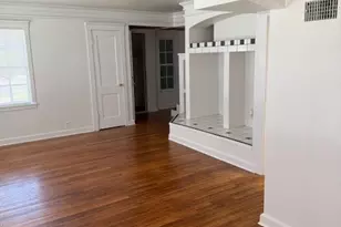 114 Colorado St, League City, TX 77573 - Photo 3