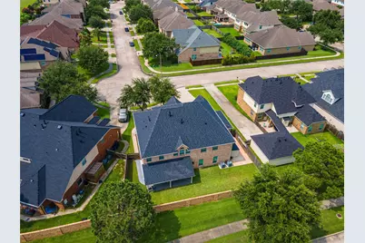 1565 Segovia Drive, League City, TX 77573 - Photo 9