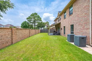 1565 Segovia Dr, League City, TX 77573 - Photo 39