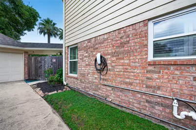 412 Melodywood Drive, Friendswood, TX 77546 - Photo 45