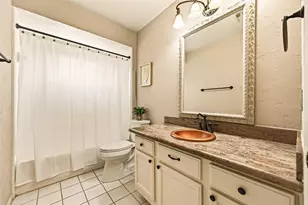 412 Melodywood Dr, Friendswood, TX 77546 - Photo 29