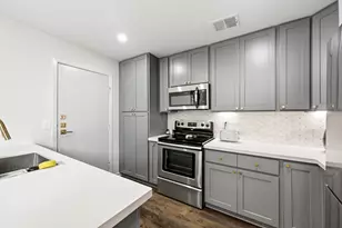 1116 Bering Dr, Houston, TX 77057 - Photo 17