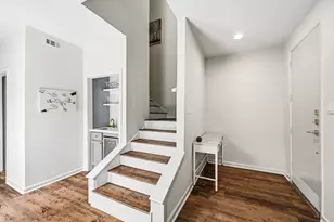 1116 Bering Dr, Houston, TX 77057 - Photo 11