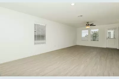 14431 Jenson Creek, San Antonio, TX 78245 - Photo 5
