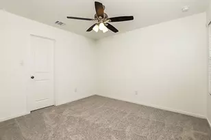 14431 Jenson Crk, San Antonio, TX 78245 - Photo 13