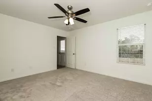 14431 Jenson Crk, San Antonio, TX 78245 - Photo 9