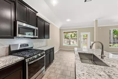 34 Sawbridge Circle, The Woodlands, TX 77389 - Photo 15