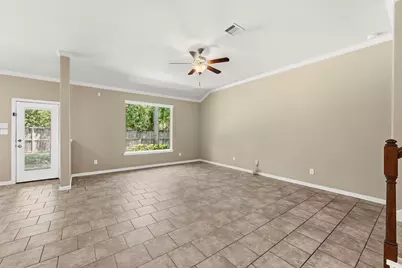 34 Sawbridge Circle, The Woodlands, TX 77389 - Photo 11