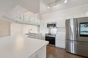 2111 Welch St, Houston, TX 77019 - Photo 7