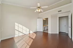 2111 Welch St, Houston, TX 77019 - Photo 13