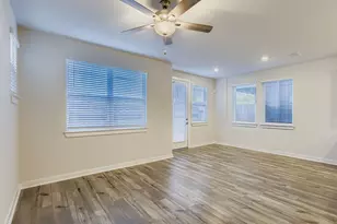 9948 Storehouse Dr, Houston, TX 77080 - Photo 7