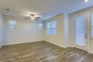 9948 Storehouse Dr, Houston, TX 77080 - Photo 11