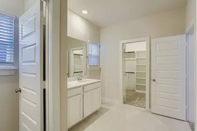 9948 Storehouse Drive, Houston, TX 77080 - Photo 23