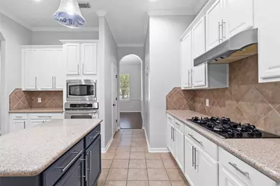 24923 Pikecrest Drive, Spring, TX 77389 - Photo 13