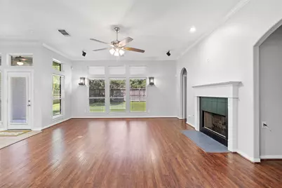 24923 Pikecrest Drive, Spring, TX 77389 - Photo 19