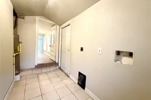 4422 Mallow St, Houston, TX 77051 - Photo 9