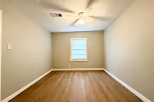 4422 Mallow St, Houston, TX 77051 - Photo 19