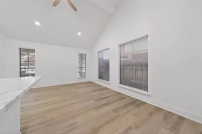 4735 Woodford Street, Baytown, TX 77521 - Photo 15