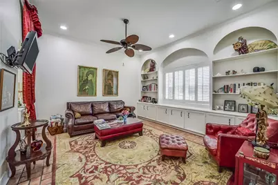 2011 Canongate Drive, Houston, TX 77056 - Photo 9