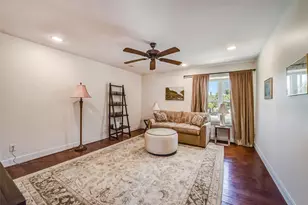 2011 Canongate Dr, Houston, TX 77056 - Photo 23