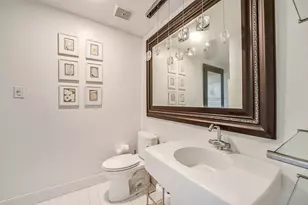 2011 Canongate Dr, Houston, TX 77056 - Photo 21