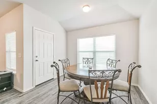 21054 Wenze Ln, New Caney, TX 77357 - Photo 17