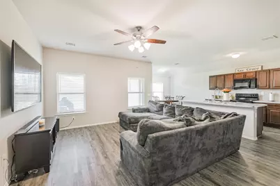 21054 Wenze Lane, New Caney, TX 77357 - Photo 5