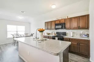 21054 Wenze Ln, New Caney, TX 77357 - Photo 9