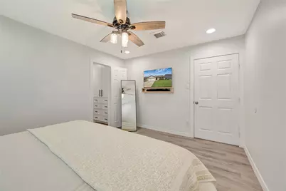 109 Country Lane, League City, TX 77573 - Photo 19