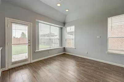 3306 Stratford Pointe Drive, Sugar Land, TX 77498 - Photo 11