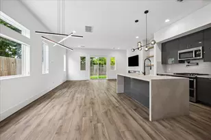 4211 Nichols St, Houston, TX 77020 - Photo 9