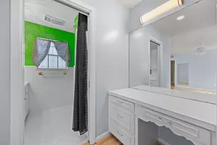 6443 Lawndale St, Houston, TX 77023 - Photo 11
