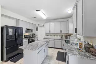 14435 Andrea Way Ln, Houston, TX 77083 - Photo 11