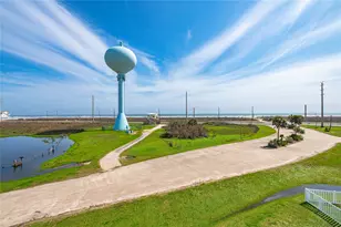 25001 Monterey Ct, Galveston, TX 77554 - Photo 29