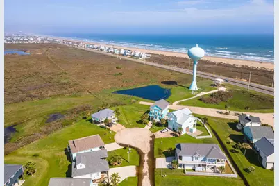 25001 Monterey Court, Galveston, TX 77554 - Photo 37