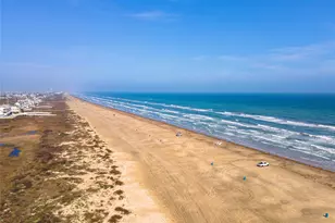 25001 Monterey Ct, Galveston, TX 77554 - Photo 5