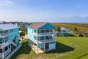 25001 Monterey Ct, Galveston, TX 77554 - Photo 3