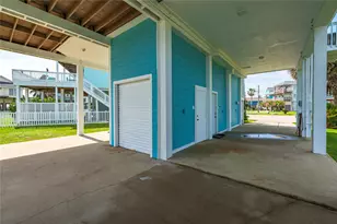 25001 Monterey Ct, Galveston, TX 77554 - Photo 31