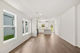 13082 Sarah Springs Way, Magnolia, TX 77354 - Photo 11