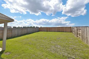 13082 Sarah Springs Way, Magnolia, TX 77354 - Photo 31