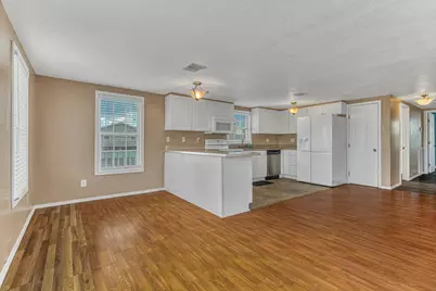 1089 Melody Lane, Port Bolivar, TX 77650 - Photo 23