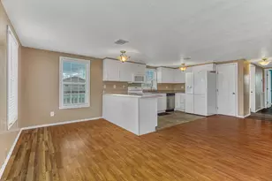 1089 Melody Ln, Port Bolivar, TX 77650 - Photo 23