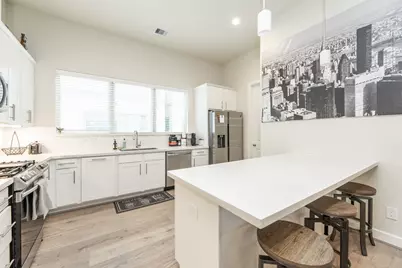 5230 Schuler Street, Houston, TX 77007 - Photo 17