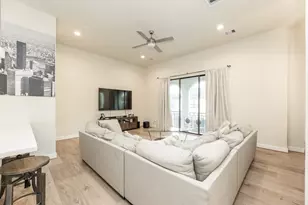 5230 Schuler St, Houston, TX 77007 - Photo 11