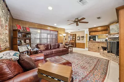 3019 Stetson Lane, Houston, TX 77043 - Photo 11