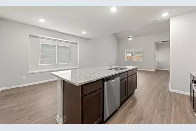 13820 Goldeye Drive, Conroe, TX 77384 - Photo 5
