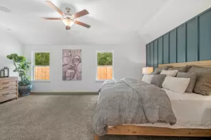 1935 Hamilton Ave, Nome, TX 77629 - Photo 13