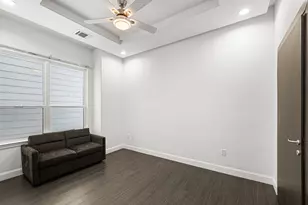 1842 Colquitt St, Houston, TX 77098 - Photo 27
